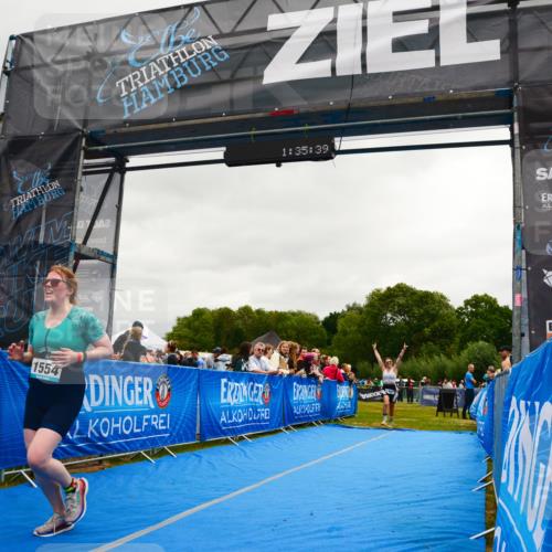 30.08.2026 - Elbe Triathlon Hamburg LAZAROV Photography http://msf.ph/oto/10087998 30.08.2026 12:15:37 Ziel 1498, 1554 meine-sportfotos.de