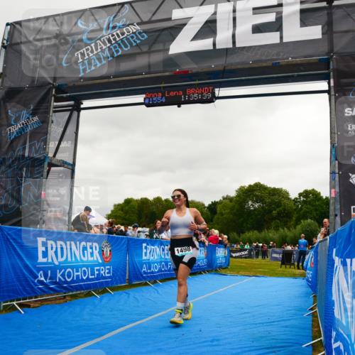30.08.2026 - Elbe Triathlon Hamburg LAZAROV Photography http://msf.ph/oto/10088003 30.08.2026 12:15:41 Ziel 1498, 1554 meine-sportfotos.de