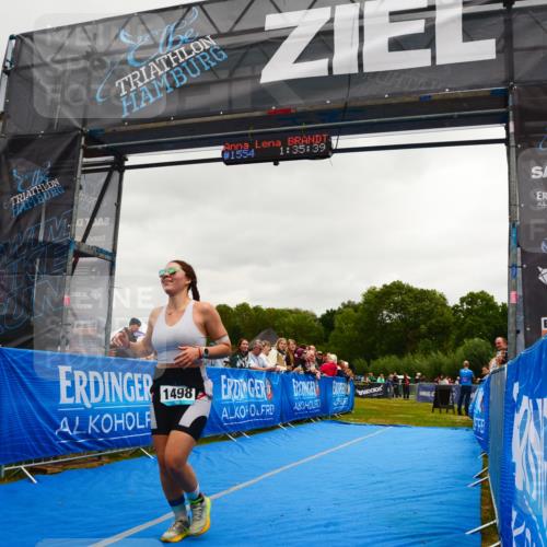30.08.2026 - Elbe Triathlon Hamburg LAZAROV Photography http://msf.ph/oto/10088010 30.08.2026 12:15:41 Ziel 1498, 1554 meine-sportfotos.de