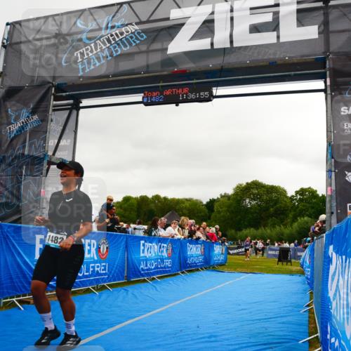30.08.2026 - Elbe Triathlon Hamburg LAZAROV Photography http://msf.ph/oto/10088083 30.08.2026 12:16:54 Ziel 1470, 1482, 1647, 1675 meine-sportfotos.de