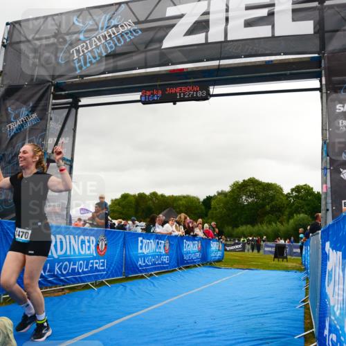30.08.2026 - Elbe Triathlon Hamburg LAZAROV Photography http://msf.ph/oto/10088104 30.08.2026 12:17:03 Ziel 1470, 1647, 1675 meine-sportfotos.de