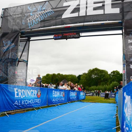 30.08.2026 - Elbe Triathlon Hamburg LAZAROV Photography http://msf.ph/oto/10088108 30.08.2026 12:17:04 Ziel 1470, 1647, 1675 meine-sportfotos.de