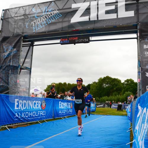 30.08.2026 - Elbe Triathlon Hamburg LAZAROV Photography http://msf.ph/oto/10088144 30.08.2026 12:17:53 Ziel 1351, 1553, 1607 meine-sportfotos.de