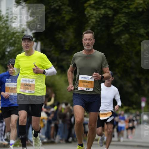 30.08.2026 - Blankeneser Heldenlauf Patografie http://msf.ph/oto/10088153 30.08.2026 11:37:50 Ziel 2024, 2346, 2355, 2384, 2442, 2920 meine-sportfotos.de