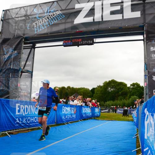 30.08.2026 - Elbe Triathlon Hamburg LAZAROV Photography http://msf.ph/oto/10088160 30.08.2026 12:17:56 Ziel 1351, 1553, 1607 meine-sportfotos.de