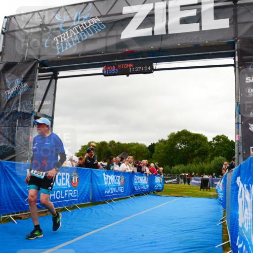 30.08.2026 - Elbe Triathlon Hamburg LAZAROV Photography http://msf.ph/oto/10088165 30.08.2026 12:17:57 Ziel 1351, 1607 meine-sportfotos.de