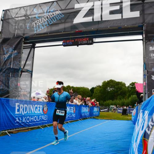 30.08.2026 - Elbe Triathlon Hamburg LAZAROV Photography http://msf.ph/oto/10088174 30.08.2026 12:18:15 Ziel 1521, 1715 meine-sportfotos.de