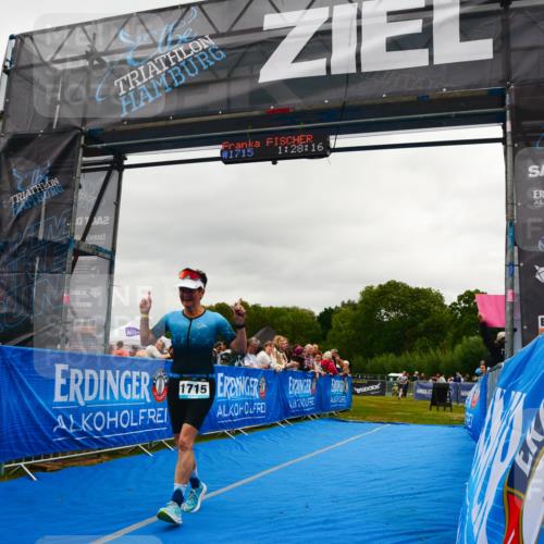 30.08.2026 - Elbe Triathlon Hamburg LAZAROV Photography http://msf.ph/oto/10088176 30.08.2026 12:18:16 Ziel 1521, 1715 meine-sportfotos.de