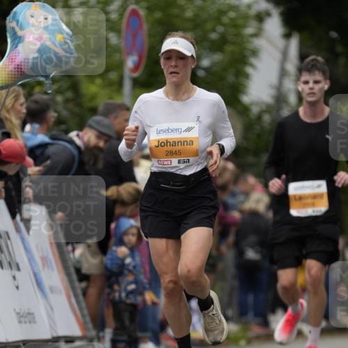 30.08.2026 - Blankeneser Heldenlauf Patografie http://msf.ph/oto/10088208 30.08.2026 11:38:16 Ziel 2021, 2190, 2458, 2668, 2814, 2845 meine-sportfotos.de