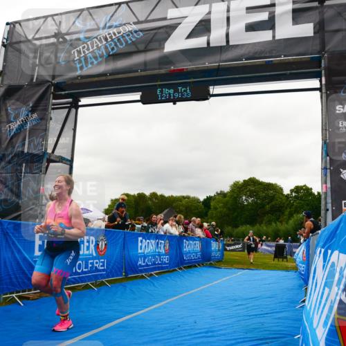 30.08.2026 - Elbe Triathlon Hamburg LAZAROV Photography http://msf.ph/oto/10088232 30.08.2026 12:19:34 Ziel 1504, 1623 meine-sportfotos.de