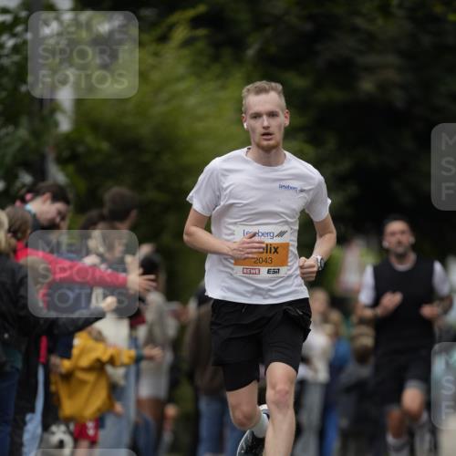 30.08.2026 - Blankeneser Heldenlauf Patografie http://msf.ph/oto/10088237 30.08.2026 11:38:39 Ziel 2773 meine-sportfotos.de