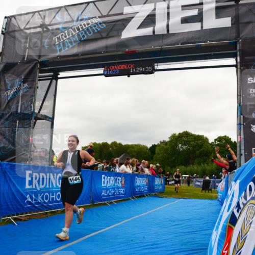 30.08.2026 - Elbe Triathlon Hamburg LAZAROV Photography http://msf.ph/oto/10088243 30.08.2026 12:19:39 Ziel 1504, 1694 meine-sportfotos.de