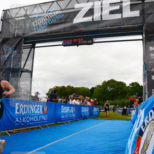 30.08.2026 - Elbe Triathlon Hamburg LAZAROV Photography http://msf.ph/oto/10088251 30.08.2026 12:19:40 Ziel 1504, 1694 meine-sportfotos.de