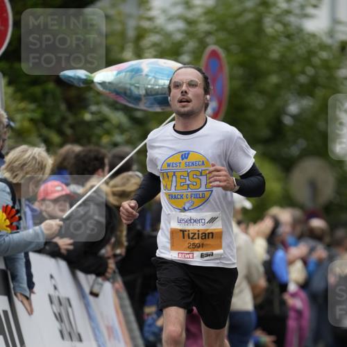 30.08.2026 - Blankeneser Heldenlauf Patografie http://msf.ph/oto/10088265 30.08.2026 11:38:53 Ziel 2591, 2655 meine-sportfotos.de