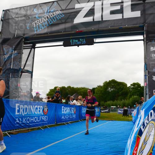 30.08.2026 - Elbe Triathlon Hamburg LAZAROV Photography http://msf.ph/oto/10088296 30.08.2026 12:20:25 Ziel 1541, 1635 meine-sportfotos.de