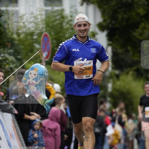 30.08.2026 - Blankeneser Heldenlauf Patografie http://msf.ph/oto/10088297 30.08.2026 11:39:11 Ziel 2525 meine-sportfotos.de
