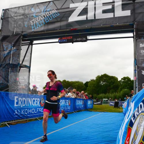30.08.2026 - Elbe Triathlon Hamburg LAZAROV Photography http://msf.ph/oto/10088303 30.08.2026 12:20:26 Ziel 1541, 1635 meine-sportfotos.de
