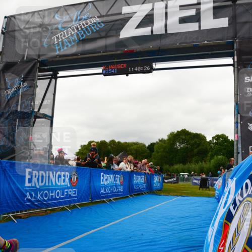 30.08.2026 - Elbe Triathlon Hamburg LAZAROV Photography http://msf.ph/oto/10088310 30.08.2026 12:20:27 Ziel 1541, 1635 meine-sportfotos.de