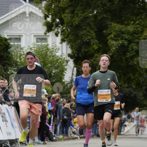 30.08.2026 - Blankeneser Heldenlauf Patografie http://msf.ph/oto/10088312 30.08.2026 11:39:17 Ziel 2192, 2207, 2525, 2643, 2743 meine-sportfotos.de