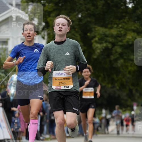 30.08.2026 - Blankeneser Heldenlauf Patografie http://msf.ph/oto/10088318 30.08.2026 11:39:19 Ziel 2192, 2207, 2525, 2643, 2743 meine-sportfotos.de