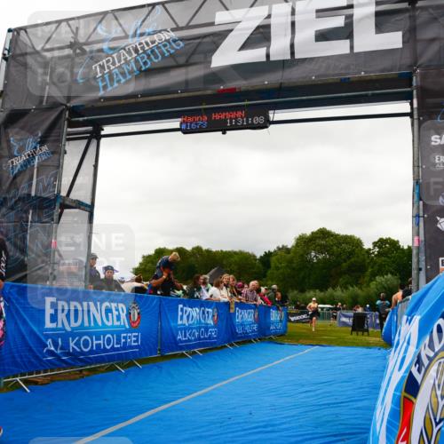 30.08.2026 - Elbe Triathlon Hamburg LAZAROV Photography http://msf.ph/oto/10088321 30.08.2026 12:21:07 Ziel 1673 meine-sportfotos.de