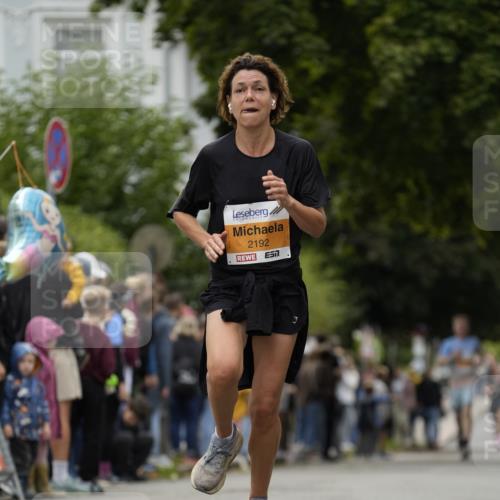 30.08.2026 - Blankeneser Heldenlauf Patografie http://msf.ph/oto/10088323 30.08.2026 11:39:20 Ziel 2192, 2207, 2643, 2743 meine-sportfotos.de