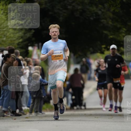 30.08.2026 - Blankeneser Heldenlauf Patografie http://msf.ph/oto/10088332 30.08.2026 11:39:24 Ziel 2192, 2207, 2643, 2743 meine-sportfotos.de