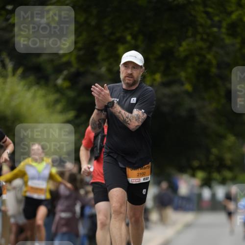 30.08.2026 - Blankeneser Heldenlauf Patografie http://msf.ph/oto/10088358 30.08.2026 11:39:36 Ziel 2102, 2342 meine-sportfotos.de
