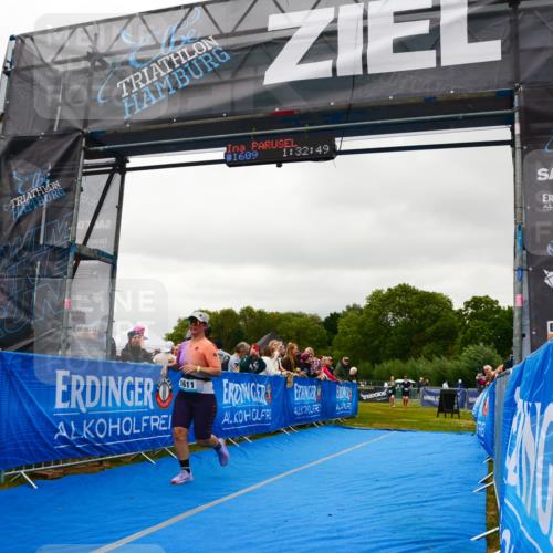 30.08.2026 - Elbe Triathlon Hamburg LAZAROV Photography http://msf.ph/oto/10088413 30.08.2026 12:22:49 Ziel 1540, 1543, 1609, 1611 meine-sportfotos.de