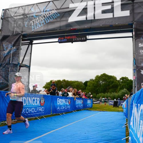 30.08.2026 - Elbe Triathlon Hamburg LAZAROV Photography http://msf.ph/oto/10088417 30.08.2026 12:22:50 Ziel 1540, 1543, 1609, 1611 meine-sportfotos.de