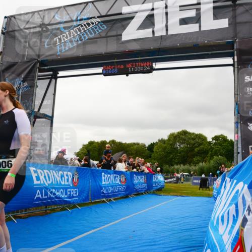 30.08.2026 - Elbe Triathlon Hamburg LAZAROV Photography http://msf.ph/oto/10088441 30.08.2026 12:23:24 Ziel 906, 1668 meine-sportfotos.de