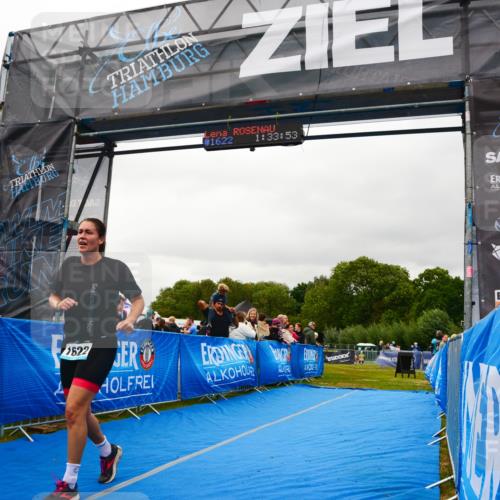 30.08.2026 - Elbe Triathlon Hamburg LAZAROV Photography http://msf.ph/oto/10088447 30.08.2026 12:23:52 Ziel 1622 meine-sportfotos.de