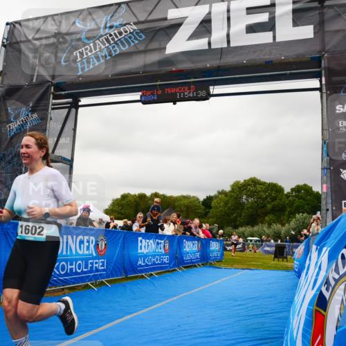30.08.2026 - Elbe Triathlon Hamburg LAZAROV Photography http://msf.ph/oto/10088478 30.08.2026 12:24:47 Ziel 1571, 1602 meine-sportfotos.de