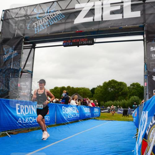 30.08.2026 - Elbe Triathlon Hamburg LAZAROV Photography http://msf.ph/oto/10088520 30.08.2026 12:26:02 Ziel 1618, 1638, 1714 meine-sportfotos.de
