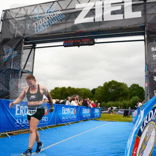 30.08.2026 - Elbe Triathlon Hamburg LAZAROV Photography http://msf.ph/oto/10088531 30.08.2026 12:26:11 Ziel 1638 meine-sportfotos.de