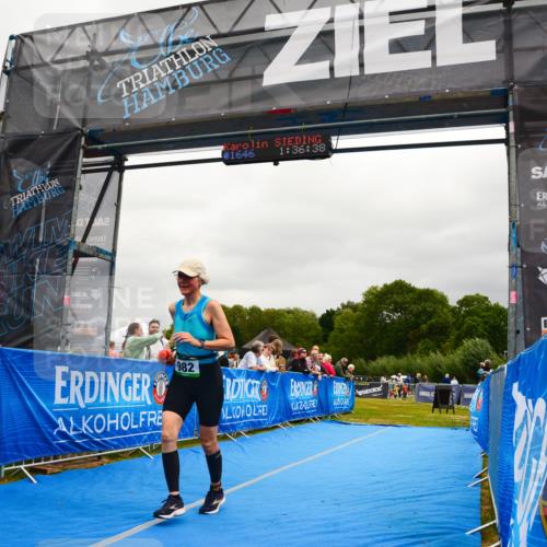 30.08.2026 - Elbe Triathlon Hamburg LAZAROV Photography http://msf.ph/oto/10088548 30.08.2026 12:26:39 Ziel 982, 1646 meine-sportfotos.de