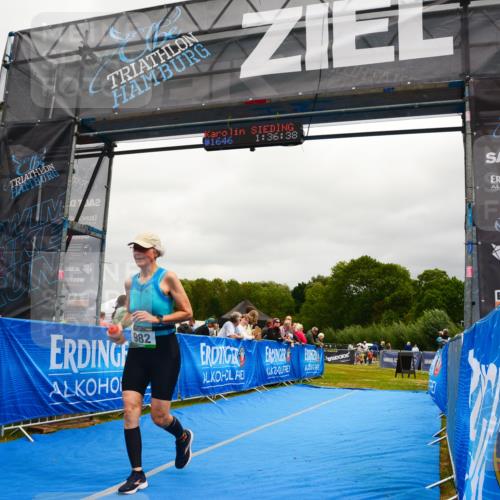 30.08.2026 - Elbe Triathlon Hamburg LAZAROV Photography http://msf.ph/oto/10088549 30.08.2026 12:26:39 Ziel 982, 1646 meine-sportfotos.de