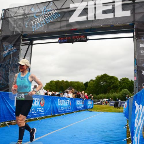 30.08.2026 - Elbe Triathlon Hamburg LAZAROV Photography http://msf.ph/oto/10088551 30.08.2026 12:26:39 Ziel 982, 1646 meine-sportfotos.de