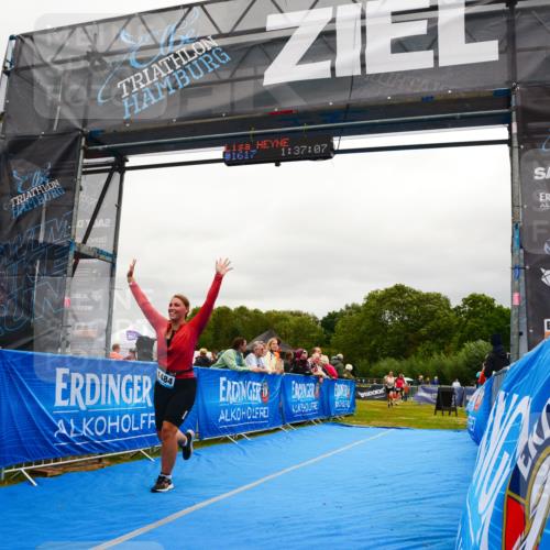 30.08.2026 - Elbe Triathlon Hamburg LAZAROV Photography http://msf.ph/oto/10088571 30.08.2026 12:27:11 Ziel 904, 1484 meine-sportfotos.de