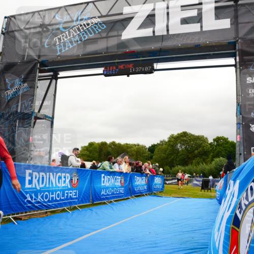 30.08.2026 - Elbe Triathlon Hamburg LAZAROV Photography http://msf.ph/oto/10088576 30.08.2026 12:27:11 Ziel 904, 1484 meine-sportfotos.de