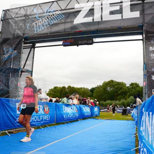 30.08.2026 - Elbe Triathlon Hamburg LAZAROV Photography http://msf.ph/oto/10088590 30.08.2026 12:27:22 Ziel 941, 1605, 1697 meine-sportfotos.de