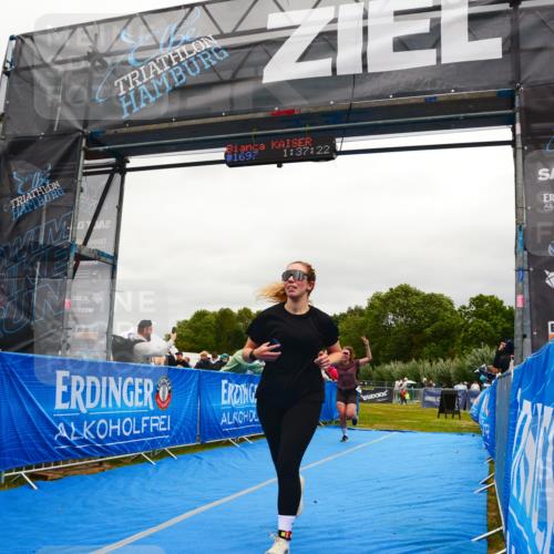 30.08.2026 - Elbe Triathlon Hamburg LAZAROV Photography http://msf.ph/oto/10088595 30.08.2026 12:27:29 Ziel 941, 1605 meine-sportfotos.de