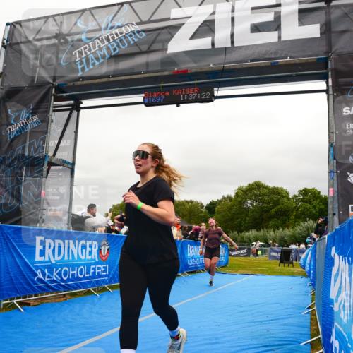 30.08.2026 - Elbe Triathlon Hamburg LAZAROV Photography http://msf.ph/oto/10088597 30.08.2026 12:27:29 Ziel 941, 1605 meine-sportfotos.de