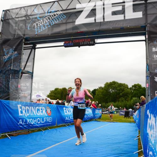 30.08.2026 - Elbe Triathlon Hamburg LAZAROV Photography http://msf.ph/oto/10088613 30.08.2026 12:27:47 Ziel 1483, 1567, 1652, 1656, 1682 meine-sportfotos.de