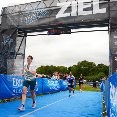 30.08.2026 - Elbe Triathlon Hamburg LAZAROV Photography http://msf.ph/oto/10088622 30.08.2026 12:27:53 Ziel 1567, 1656, 1661, 1682 meine-sportfotos.de