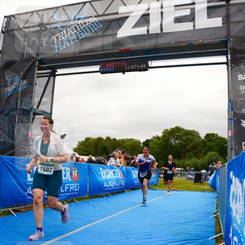 30.08.2026 - Elbe Triathlon Hamburg LAZAROV Photography http://msf.ph/oto/10088623 30.08.2026 12:27:53 Ziel 1567, 1656, 1661, 1682 meine-sportfotos.de