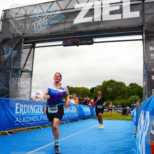 30.08.2026 - Elbe Triathlon Hamburg LAZAROV Photography http://msf.ph/oto/10088629 30.08.2026 12:27:54 Ziel 1567, 1656, 1661, 1682 meine-sportfotos.de