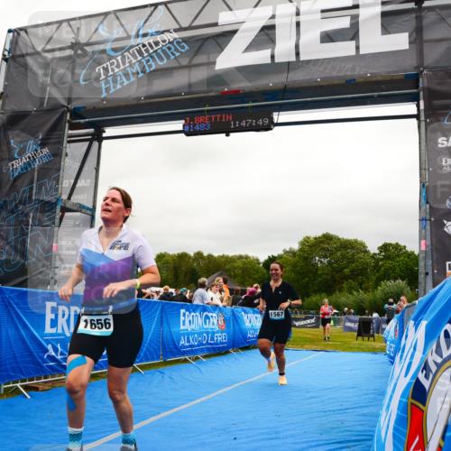 30.08.2026 - Elbe Triathlon Hamburg LAZAROV Photography http://msf.ph/oto/10088631 30.08.2026 12:27:54 Ziel 1567, 1656, 1661, 1682 meine-sportfotos.de
