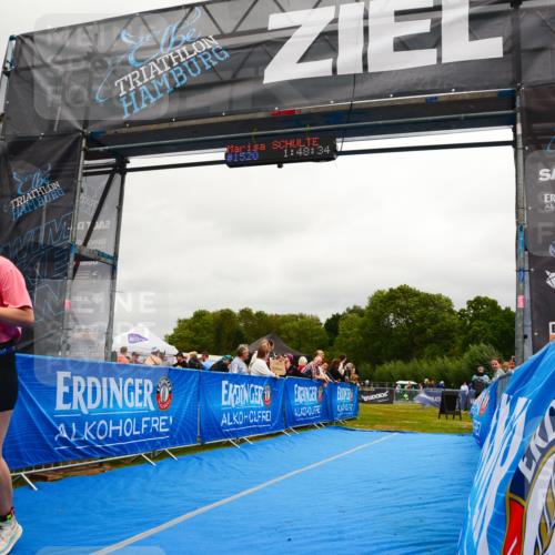 30.08.2026 - Elbe Triathlon Hamburg LAZAROV Photography http://msf.ph/oto/10088671 30.08.2026 12:28:33 Ziel 1520 meine-sportfotos.de