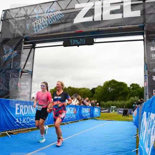 30.08.2026 - Elbe Triathlon Hamburg LAZAROV Photography http://msf.ph/oto/10088692 30.08.2026 12:30:22 Ziel 1474, 1713 meine-sportfotos.de